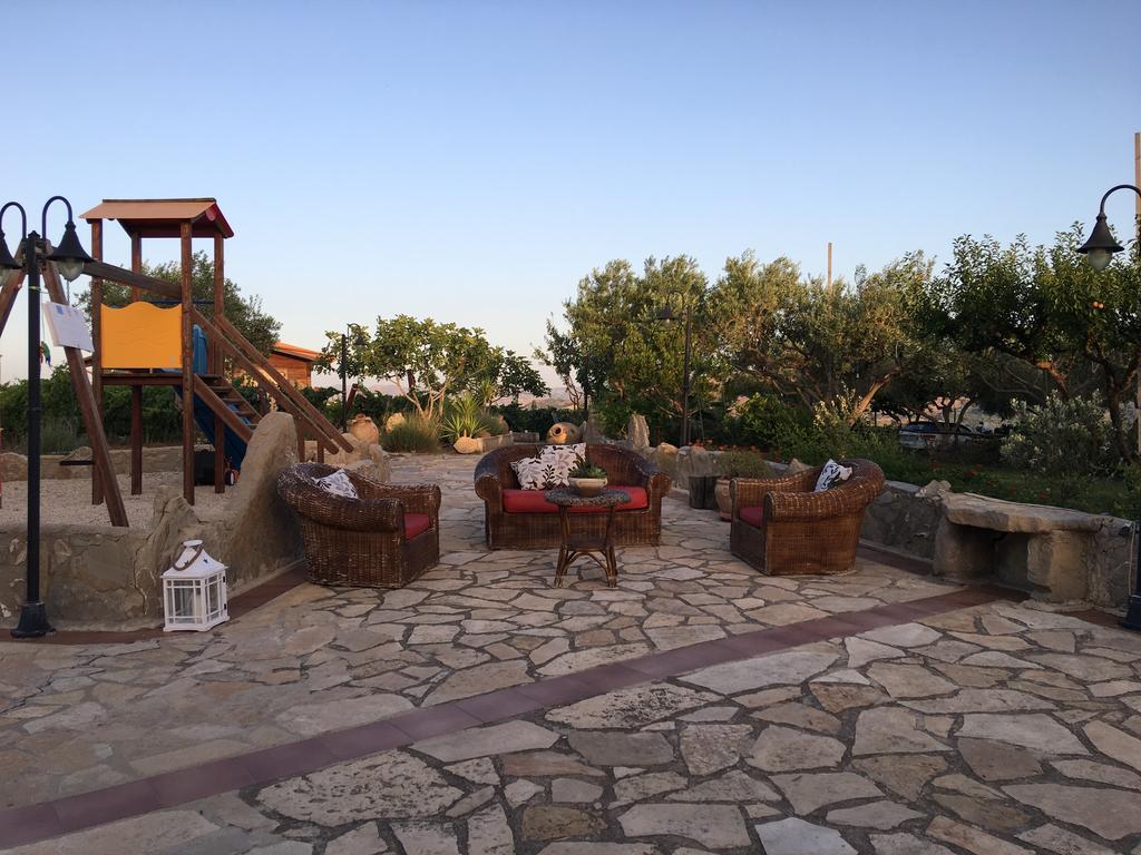 SantʼAngelo Muxaro Agriturismo Tenuta San Giovanni Casale Leto מראה חיצוני תמונה