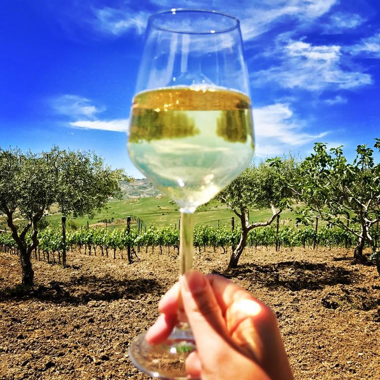 SantʼAngelo Muxaro Agriturismo Tenuta San Giovanni Casale Leto מראה חיצוני תמונה